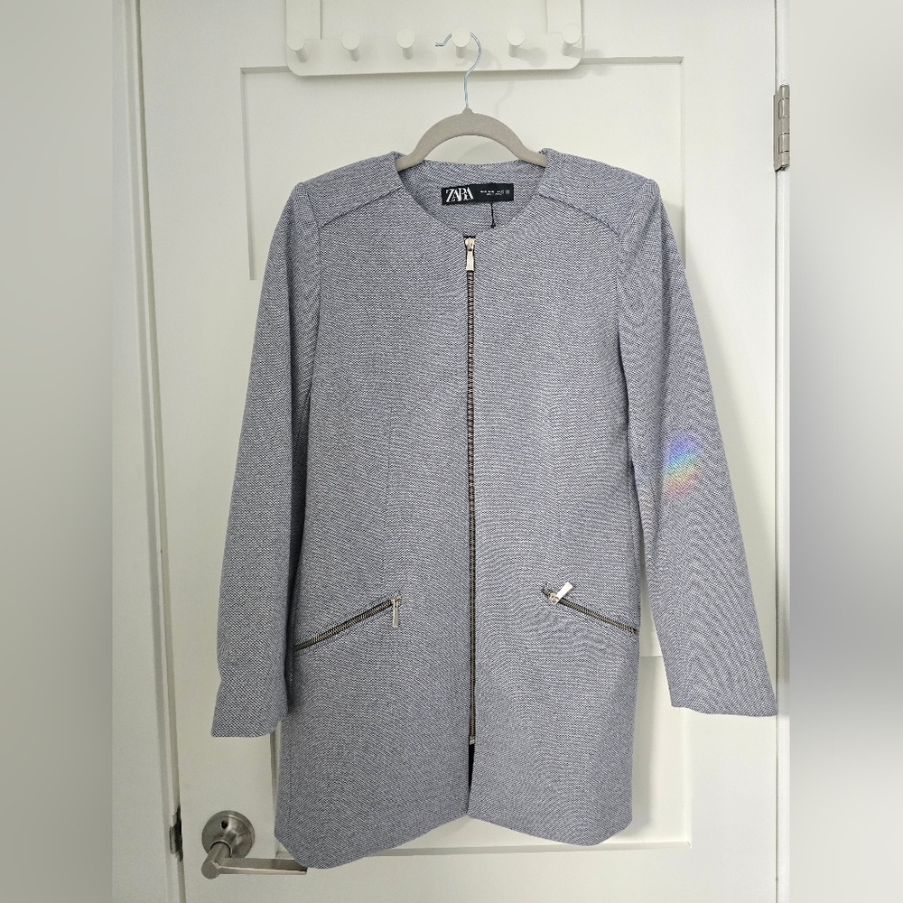 Zara Women's Light Gray Blazer with Zipper Detail